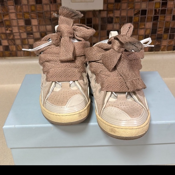Lanvin Sneakers - Picture 1 of 5